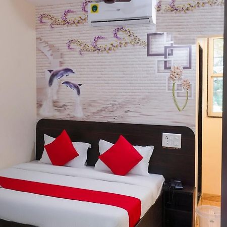 OYO 68474 Hotel Viraj Pune Exterior foto